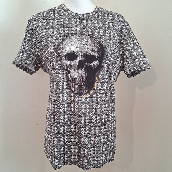 Alexander McQueen Other - Alexander Mcqueen Skull Men's Black and Gray Graphic T-Shirt Size Large